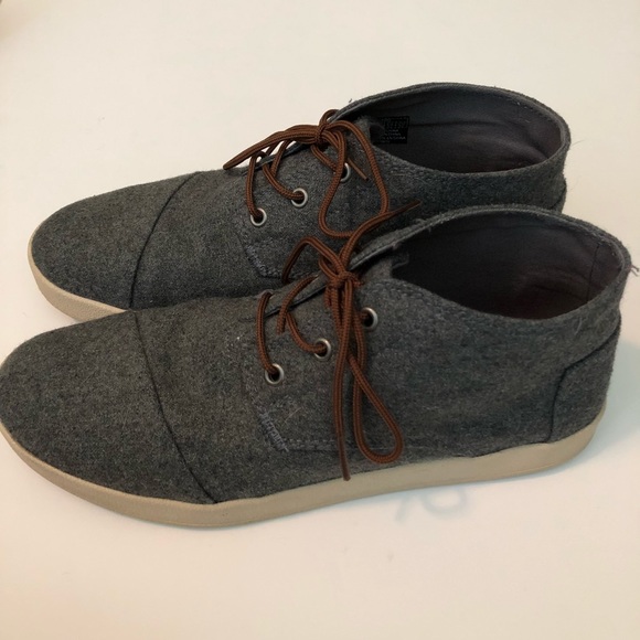 Toms Other - 🎉 HP! 🎉 EUC Gray Toms Chukkas